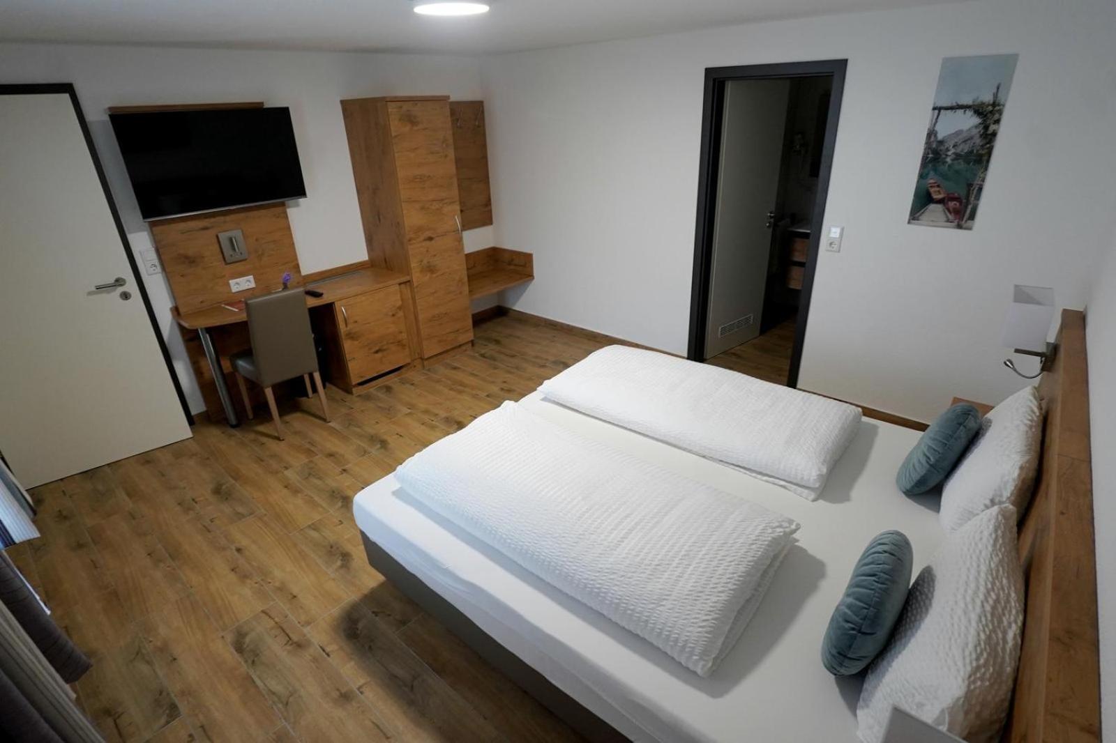 Hotel 7 Winden Spaichingen Eksteriør billede